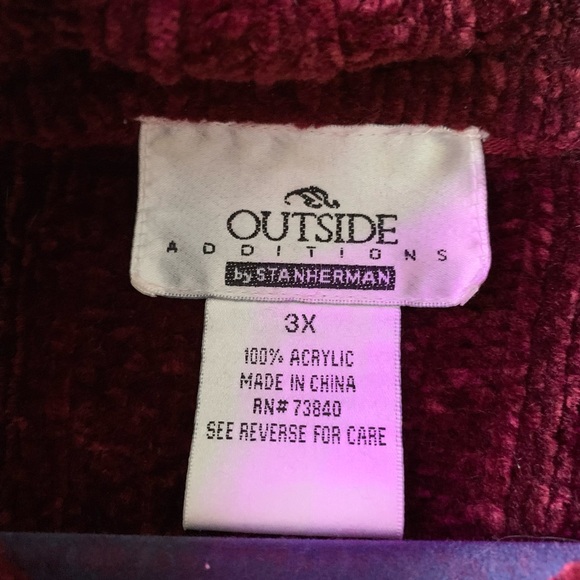 Outside additions by stan herman maroon sweater - Picture 4 of 4